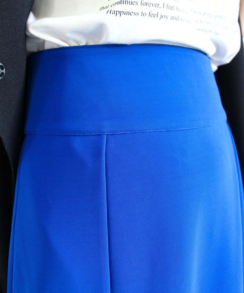 MLI'A(エムリア)の「カットナロースカート(スカート・レディース・ブルー/グリーン/ブラック/ライトベージュ・FREE)」の17枚目の写真