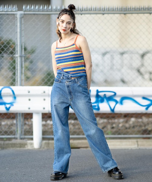 X-girl(エックスガール)の「ASSYMETRIC WAIST DENIM PANTS/アシンメトリーウエスト デニムパンツ(デニムパンツ・レディース・ブラック/ライトインディゴブルー・S/M/XS)」の6枚目の写真