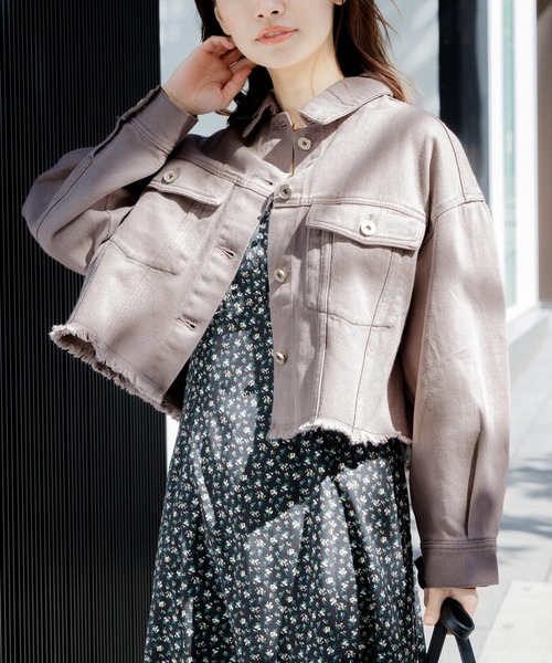 mysty woman（ミスティウーマン）の「USED加工デニムショートＧジャン 268862（デニムジャケット・レディース・ベージュ/ピンク/モカ・FREE）」の2枚目の写真