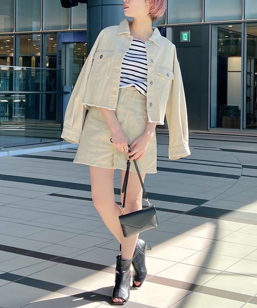 mysty woman（ミスティウーマン）の「USED加工デニムショートＧジャン 268862（デニムジャケット・レディース・ベージュ/ピンク/モカ・FREE）」の8枚目の写真