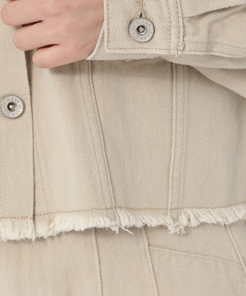 mysty woman（ミスティウーマン）の「USED加工デニムショートＧジャン 268862（デニムジャケット・レディース・ベージュ/ピンク/モカ・FREE）」の22枚目の写真