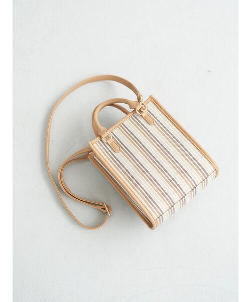 earth music&ecology（アースミュージックアンドエコロジー）の「【TGC着用】ストライプシートショルダーバッグ（ショルダーバッグ・レディース・ベージュ/オレンジ・FREE）」の9枚目の写真