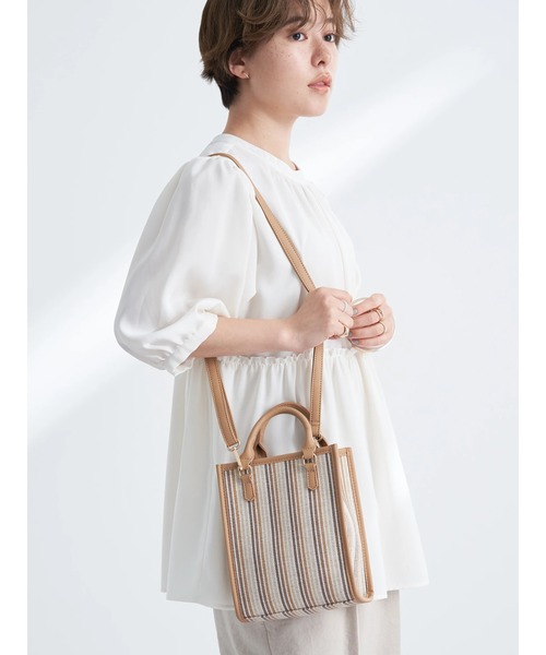 earth music&ecology（アースミュージックアンドエコロジー）の「【TGC着用】ストライプシートショルダーバッグ（ショルダーバッグ・レディース・ベージュ/オレンジ・FREE）」の3枚目の写真