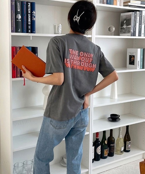 Dalfwin(ダールフィン)の「WAYOUTロゴ半袖Tシャツ(Tシャツ/カットソー・レディース・ベージュ/グレー/クリーム・FREE)」の11枚目の写真
