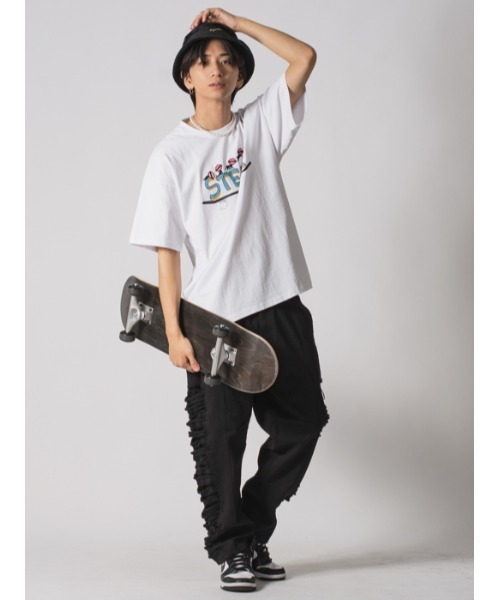 RE730（アールイーセブンサーティー）の「RE730 なみおくんビッグシルエット半袖Ｔシャツ（Tシャツ/カットソー・メンズ・ブラック系その他4/ブラック系その他5/ホワイト/ブラック/ホワイト系その他/ブラック系その他/ホワイト系その他2/ブラック系その他2/ホワイト系その他3/ブラック系その他3/ホワイト系その他4/ホワイト系その他5・M/L/XL）」の22枚目の写真