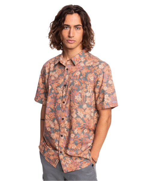 Quiksilver（クイックシルバー）の「MORNING TRIP/クイックシルバー半袖シャツ（シャツ/ブラウス・メンズ・ホワイト/ブラウン・MEDIUM/LARGE/X-LARGE）」の2枚目の写真