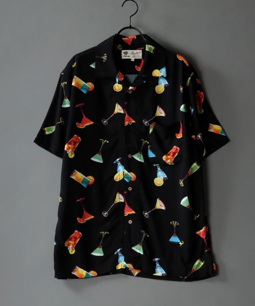 SITRY(シトリー)の「Silky Drape Open Collar Street Aloha Shirt/シルキードレープ オープンカラー ストリート アロハシャツ(シャツ/ブラウス・メンズ・ブラック系その他4/ブラック系その他5/レッド系その他/ブルー系その他/ブラック系その他6/ホワイト系その他/ブラック系その他/ホワイト系その他2/ブラック系その他2/ブラック系その他3・M/L/LL)」の8枚目の写真