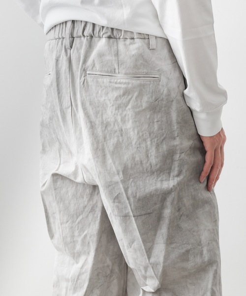 ATTACHMENT（アタッチメント）の「コールドダイ コットン・リネンツイル ２タックワイドトラウザーズ / PIGMENT DYE CO/LI TWILL TWO PLEATS WIDE TROUSERS（スラックス・メンズ・ブルー系その他/ベージュ系その他・1/2/3）」の9枚目の写真