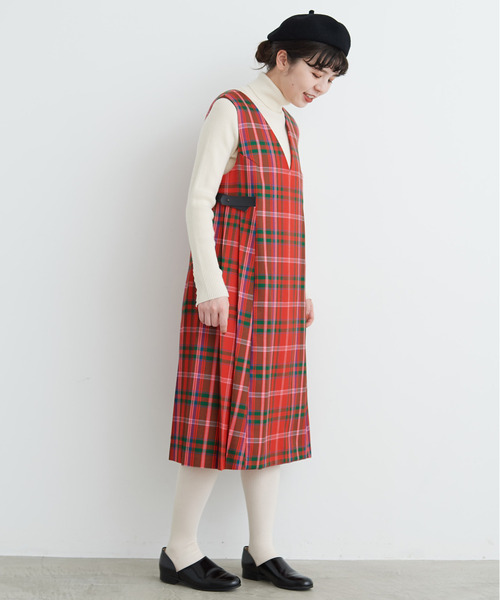 CHILD WOMAN（チャイルドウーマン）の「タータンチェックサイドプリーツジャンパースカート（ジャンパースカート・レディース・イエロー/レッド/グリーン・FREE）」の9枚目の写真