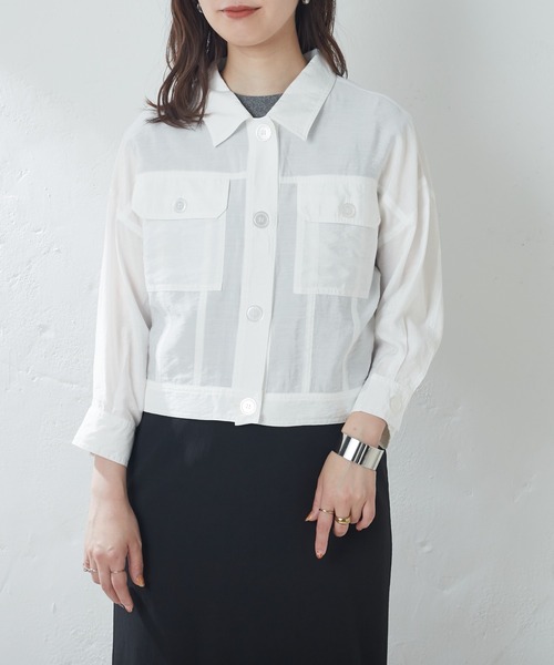 natural couture（ナチュラルクチュール）の「ほんのりシアーショートシャツブルゾン（ブルゾン・レディース・オフホワイト/サックスブルー/イエロー・FREE）」の21枚目の写真