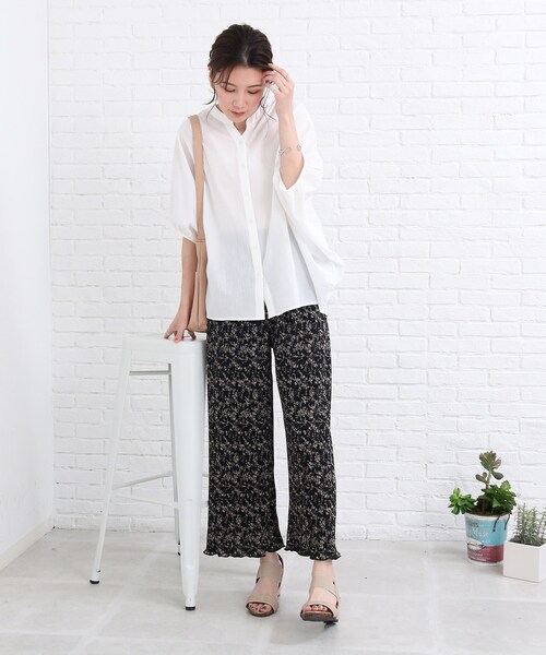 SHOO・LA・RUE(シューラルー)の「◆メロウプリーツパンツ(その他パンツ・レディース・ブラック/グレー/ベージュ系その他7/ブラック系6・00)」の22枚目の写真