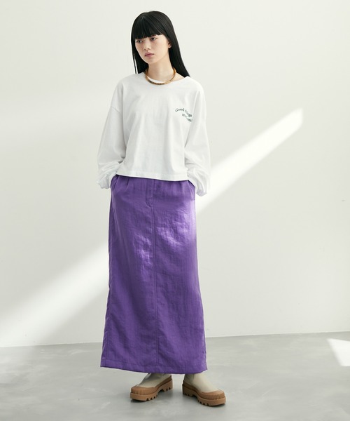 ADAM ET ROPE'(アダムエロペ)の「【WEB限定(一部店舗展開あり)】ロゴショートロンTEE(Tシャツ/カットソー・レディース・ブラック/レッド/グリーン・FREE)」の22枚目の写真