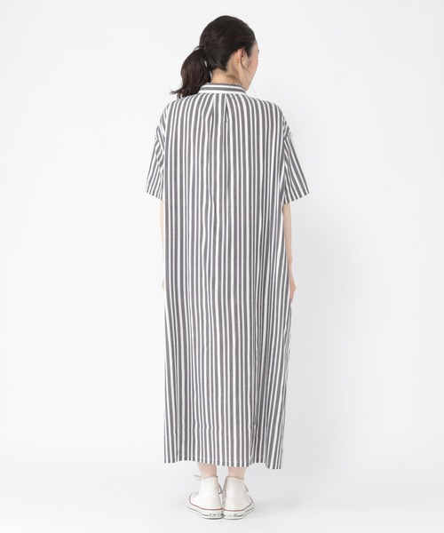 studio CLIP（スタディオクリップ）の「ドビーストライプシャツワンピース（シャツワンピース・レディース・ブラック/ブルー/グリーン・FREE）」の4枚目の写真