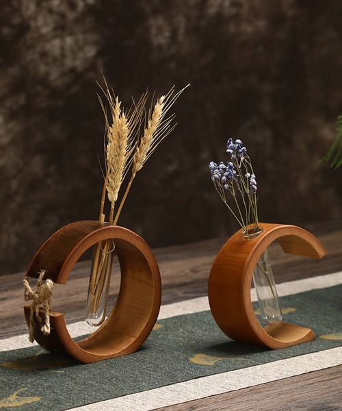 aimoha（アイモハ）の「試験管の一輪挿し 月型花瓶（フラワー