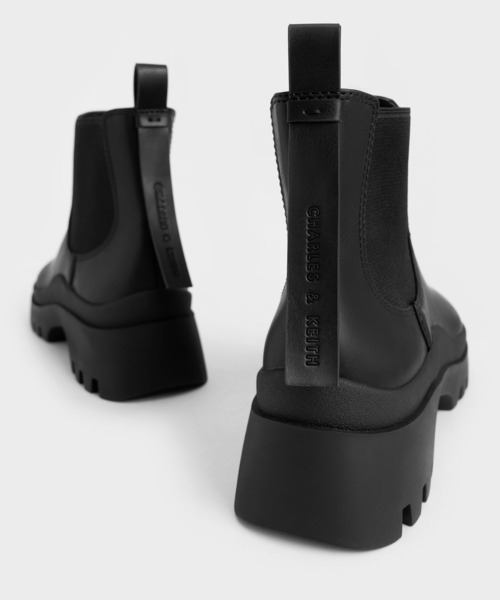 【美品】✨チャールズ&キース 25cm サイドゴアブーツ 黒 完売品 39 CHARLES & KEITH（チャールズ & キース）の「チャンキー