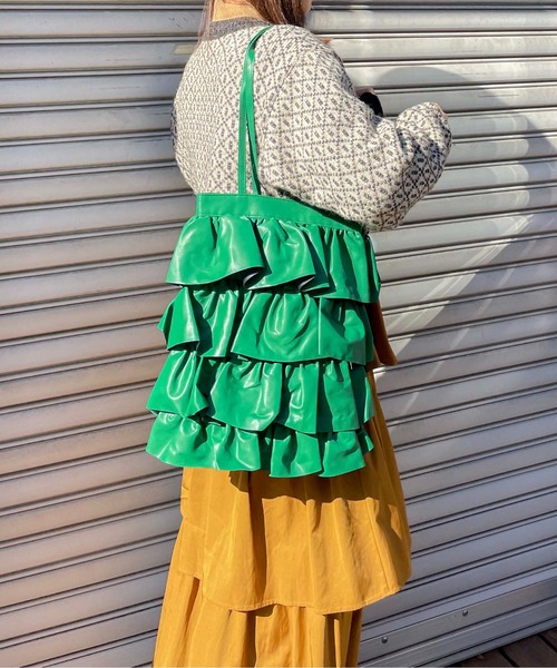 Casselini（キャセリーニ）の「Casselini(キャセリーニ)フリルトートバッグ（トートバッグ・レディース・ブラック/シルバー/グリーン/アイボリー/カーキ/イエロー/ベージュ・FREE）」の9枚目の写真