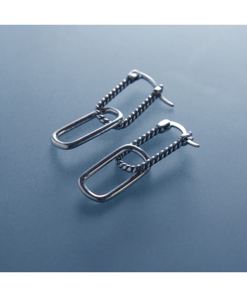 YArKA（ヤーカ）の「【YArKA/ヤーカ】double hoop earing(pierce) [figur] / ダブルフープピアス（ピアス（両耳用）・レディース・シルバー・FREE）」の2枚目の写真