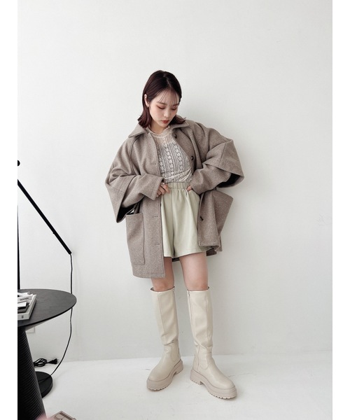 jumelle（ジュメロ）の「フェイクレザーショートパンツ（その他パンツ・レディース・ブラウン/アイボリー・FREE）」の6枚目の写真