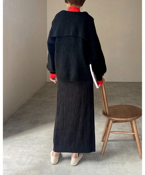 She's Closet（シーズクローゼット）の「モヘアライク深Vネックボリュームスリーブセーラーカラーリブニット（ニット/セーター・レディース・ブルー/グレー/アイボリー/ブラック/グリーン・FREE）」の17枚目の写真