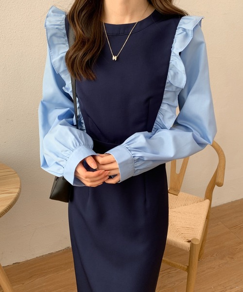 ABITOKYO(アビトーキョー)の「バイカラーショルダーフリルロングワンピース(ワンピース・レディース・ホワイト/ブルー・S/M)」の12枚目の写真
