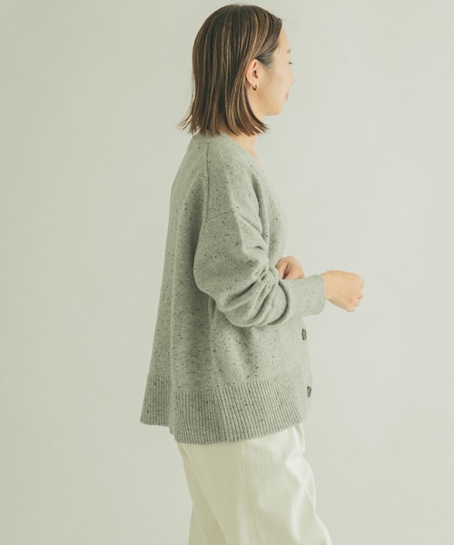 FORK&SPOON（フォークアンドスプーン）の「FORK&SPOON　ネップVネックショートカーディガン（カーディガン/ボレロ・レディース・ネイビー/ライトグレー・1）」の7枚目の写真