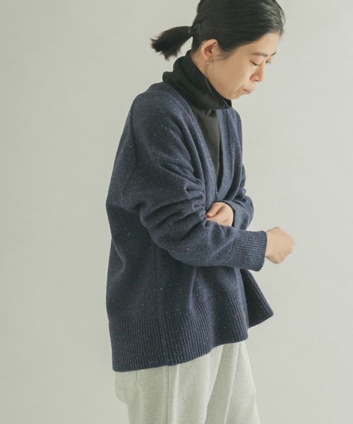 FORK&SPOON（フォークアンドスプーン）の「FORK&SPOON　ネップVネックショートカーディガン（カーディガン/ボレロ・レディース・ネイビー/ライトグレー・1）」の21枚目の写真