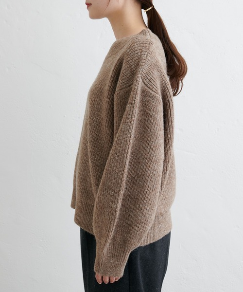 PUAL CE CIN（ピュアルセシン）の「ボリュームスリーブシャギーニット（ニット/セーター・レディース・ブラウン/チャコールグレー・FREE）」の9枚目の写真