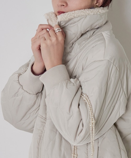 Fashion Letter（ファッションレター）の「ボア&キルティングミドルジャケット（ミリタリージャケット・レディース・カーキブラウン/アイボリー/ブラック・M）」の5枚目の写真