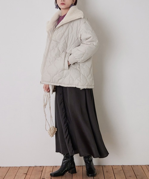 Fashion Letter（ファッションレター）の「ボア&キルティングミドルジャケット（ミリタリージャケット・レディース・カーキブラウン/アイボリー/ブラック・M）」の9枚目の写真