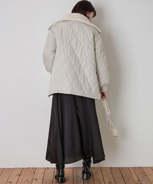 Fashion Letter（ファッションレター）の「ボア&キルティングミドルジャケット（ミリタリージャケット・レディース・カーキブラウン/アイボリー/ブラック・M）」の11枚目の写真