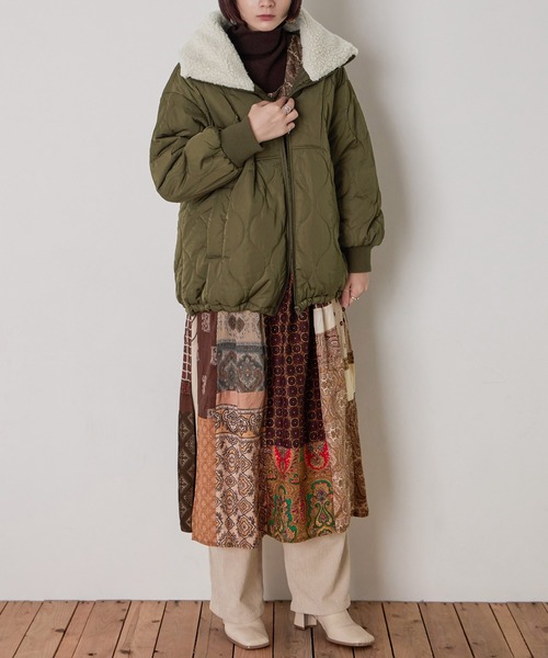 Fashion Letter（ファッションレター）の「ボア&キルティングミドルジャケット（ミリタリージャケット・レディース・カーキブラウン/アイボリー/ブラック・M）」の17枚目の写真