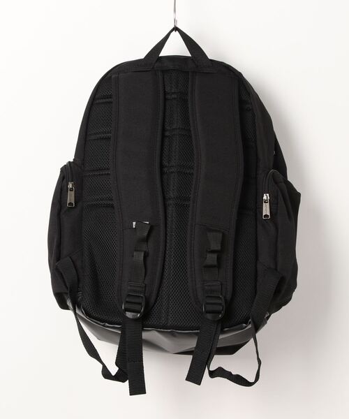 Carhartt WIP(カーハートダブリューアイピー)の「CARHARTT LEGACY DELUXE WORK PACK カーハート レガシィ デラックス ワーク バックパック(バックパック/リュック・メンズ・ブラック・FREE)」の13枚目の写真