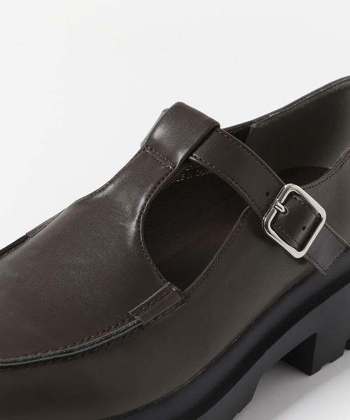 SENSE OF PLACE by URBAN RESEARCH（センスオブプレイスバイアーバンリサーチ）の「Tストラップボリュームソールシューズ（その他シューズ・レディース・アイボリー/ダークブラウン/ブラック・SMALL/MEDIUM/LARGE）」の21枚目の写真