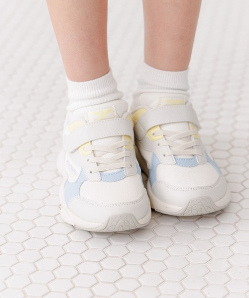 GLOBAL WORK（グローバルワーク）の「瞬足/配色スニーカー/167727（スニーカー・キッズ・オフホワイト/パープル系/サックスブルー/ブラック/グリーン/パープル系1・18cm/19cm/20cm/21cm/22cm）」の13枚目の写真