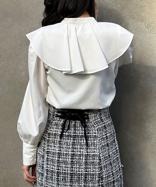 INGNI（イング）の「フリルカラーリボンブラウス（シャツ/ブラウス・レディース・ホワイト×ブラック/ブラック/オフホワイト/ホワイト系6・M）」の19枚目の写真