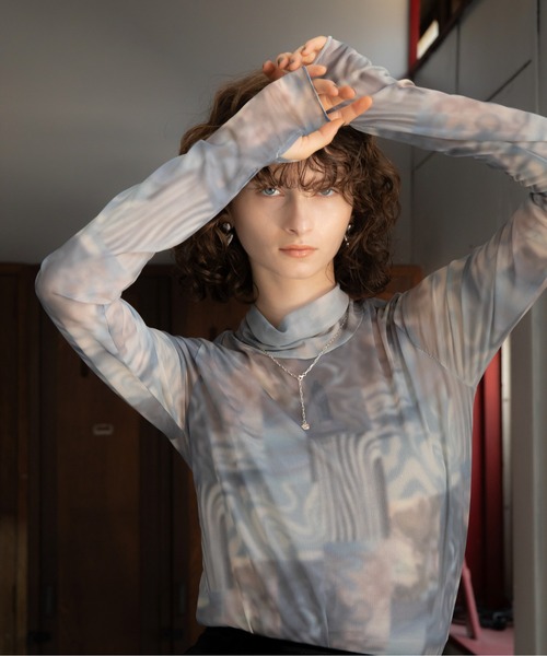 VACANCY(ヴァカンシー)の「コラージュ柄シアーインナー(Tシャツ/カットソー・レディース・ブルー/グリーン/グレー/グレー×サックスブルー・FREE)」の7枚目の写真