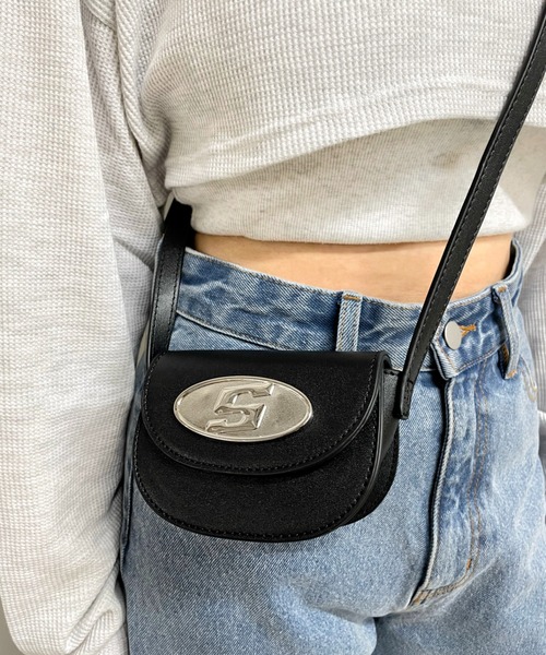 WHO'S WHO gallery(フーズフーギャラリー)の「【SLOPPY/スロッピー】Sロゴミニショルダー(ショルダーバッグ・レディース・サックスブルー/パープル/ブラック/レッド/イエロー/シルバー・FREE)」の14枚目の写真