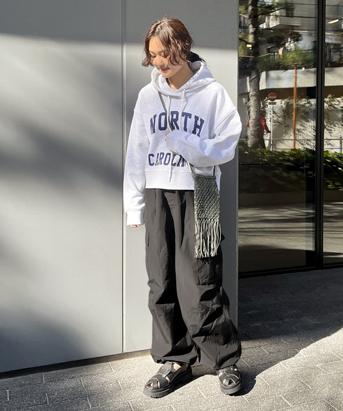 JOINT WORKS（ジョイントワークス）の「スーパーワイドカーゴパンツ（カーゴパンツ・レディース・ホワイト/ブラック/カーキ・SMALL/MEDIUM）」の10枚目の写真