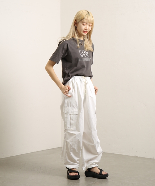 JOINT WORKS（ジョイントワークス）の「スーパーワイドカーゴパンツ（カーゴパンツ・レディース・ホワイト/ブラック/カーキ・SMALL/MEDIUM）」の13枚目の写真