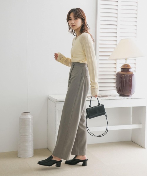 KBF(ケイビーエフ)の「ルーズボトムアシメパンツ(その他パンツ・レディース・ベージュ/ネイビー/カーキ・ONE)」の9枚目の写真
