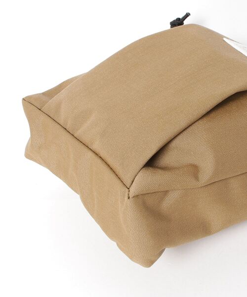 FREDRIK PACKERS(フレドリックパッカーズ)の「【FREDRIK PACKERS】500D DIVISION PACK(ショルダーバッグ・レディース・オリーブ/ベージュ/ブラック・FREE)」の15枚目の写真