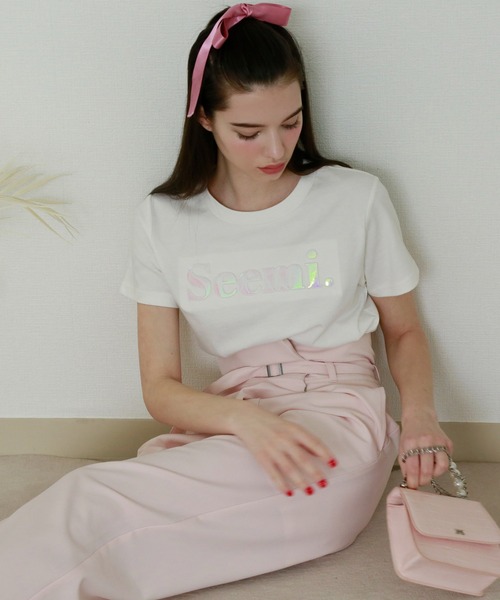 Seemi. byNICECLAUP( シーミーバイナイスクラップ)の「【Seemi】オーロラロゴTee(Tシャツ/カットソー・レディース・オフホワイト/ブラック/ピンク・FREE)」の20枚目の写真