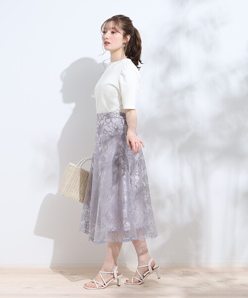 couture brooch（クチュールブローチ）の「◆【ネックレス要らずで華やか。】フェイクパールネックカットソー（Tシャツ/カットソー・レディース・オレンジ/アイボリー/ブラック・38/40/42/36）」の11枚目の写真