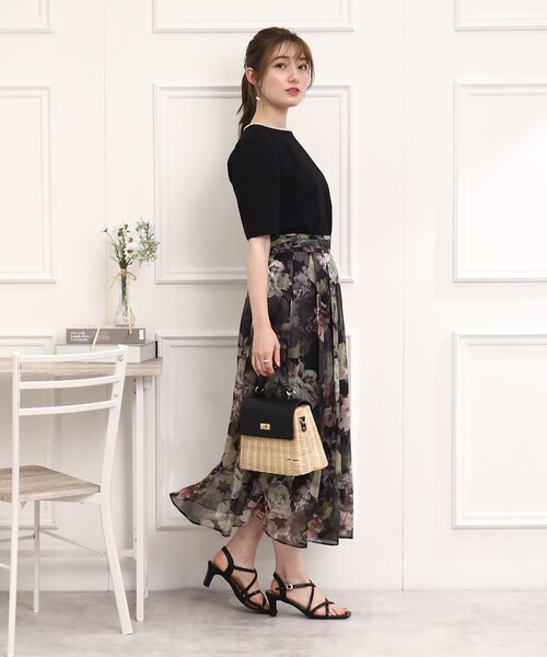 couture brooch（クチュールブローチ）の「◆【ネックレス要らずで華やか。】フェイクパールネックカットソー（Tシャツ/カットソー・レディース・オレンジ/アイボリー/ブラック・38/40/42/36）」の18枚目の写真
