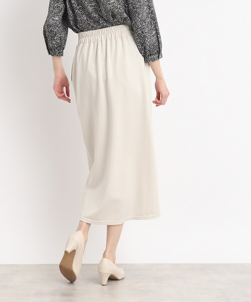 DRESKIP(ドレスキップ)の「◆【着やせ見えシルエット】ポンチサイドスリット ナロースカート(スカート・レディース・ライトブルー/オフホワイト/ネイビー・02/03/04)」の8枚目の写真