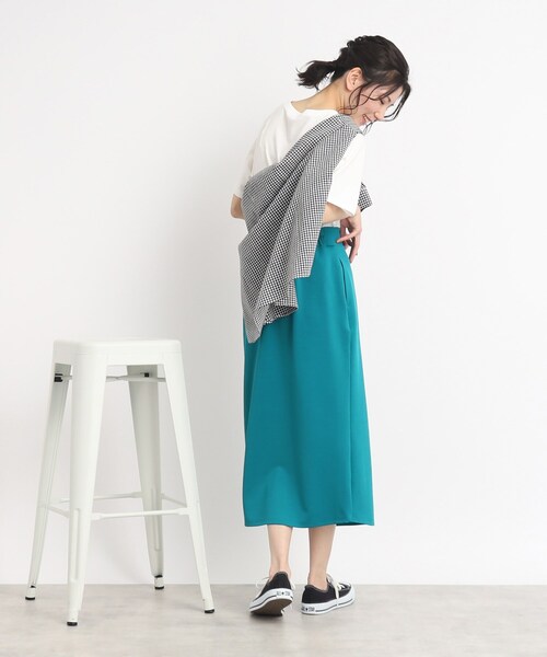 DRESKIP(ドレスキップ)の「◆【着やせ見えシルエット】ポンチサイドスリット ナロースカート(スカート・レディース・ライトブルー/オフホワイト/ネイビー・02/03/04)」の21枚目の写真