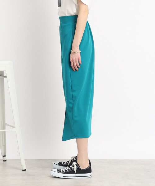 DRESKIP(ドレスキップ)の「◆【着やせ見えシルエット】ポンチサイドスリット ナロースカート(スカート・レディース・ライトブルー/オフホワイト/ネイビー・02/03/04)」の13枚目の写真