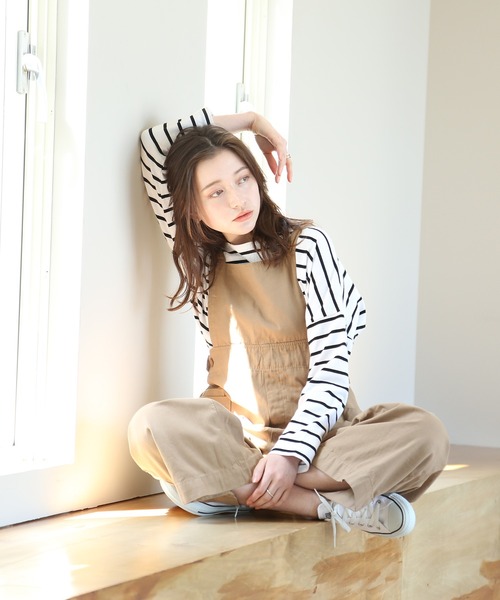 aity(アイティ)の「サイドビッグポケットサロペットパンツ(サロペット/オーバーオール・レディース・ベージュ/カーキ/ブラック・M)」の2枚目の写真