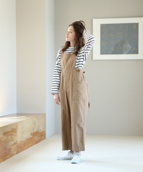 aity(アイティ)の「サイドビッグポケットサロペットパンツ(サロペット/オーバーオール・レディース・ベージュ/カーキ/ブラック・M)」の6枚目の写真