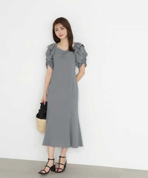 PROPORTION BODY DRESSING(プロポーションボディドレッシング)の「バッククロスマーメイドワンピース / 1213140904(ワンピース・レディース・ブラック/ピンク/ブルー・SMALL/MEDIUM)」の21枚目の写真